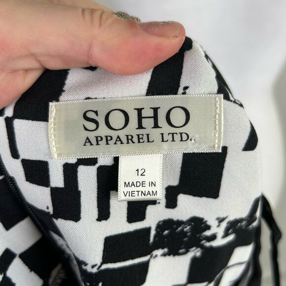 Soho Apparel Black White Sleeveless Dress Shift Size 12 Abstract Business Party - Picture 4 of 4